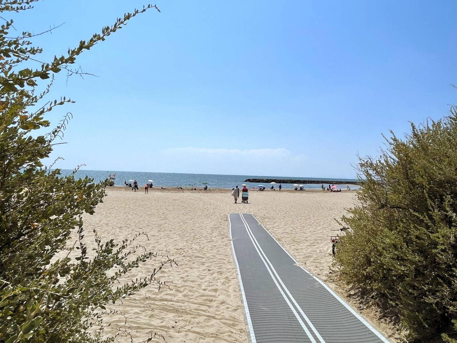T2 ,4 Couchages ,Climatise ,Terrace ,En Face D'Aqualand ,Plage Rochelongue Agde Exterior foto